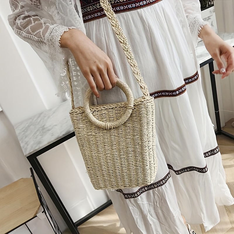 Minimalist Summer Vacation Straw Bucket Bag, Bohemian Fashion Circle Handle Women s Beach Handbag details 1